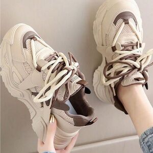 SHEIN Cream and Brown Chunky Sneakers